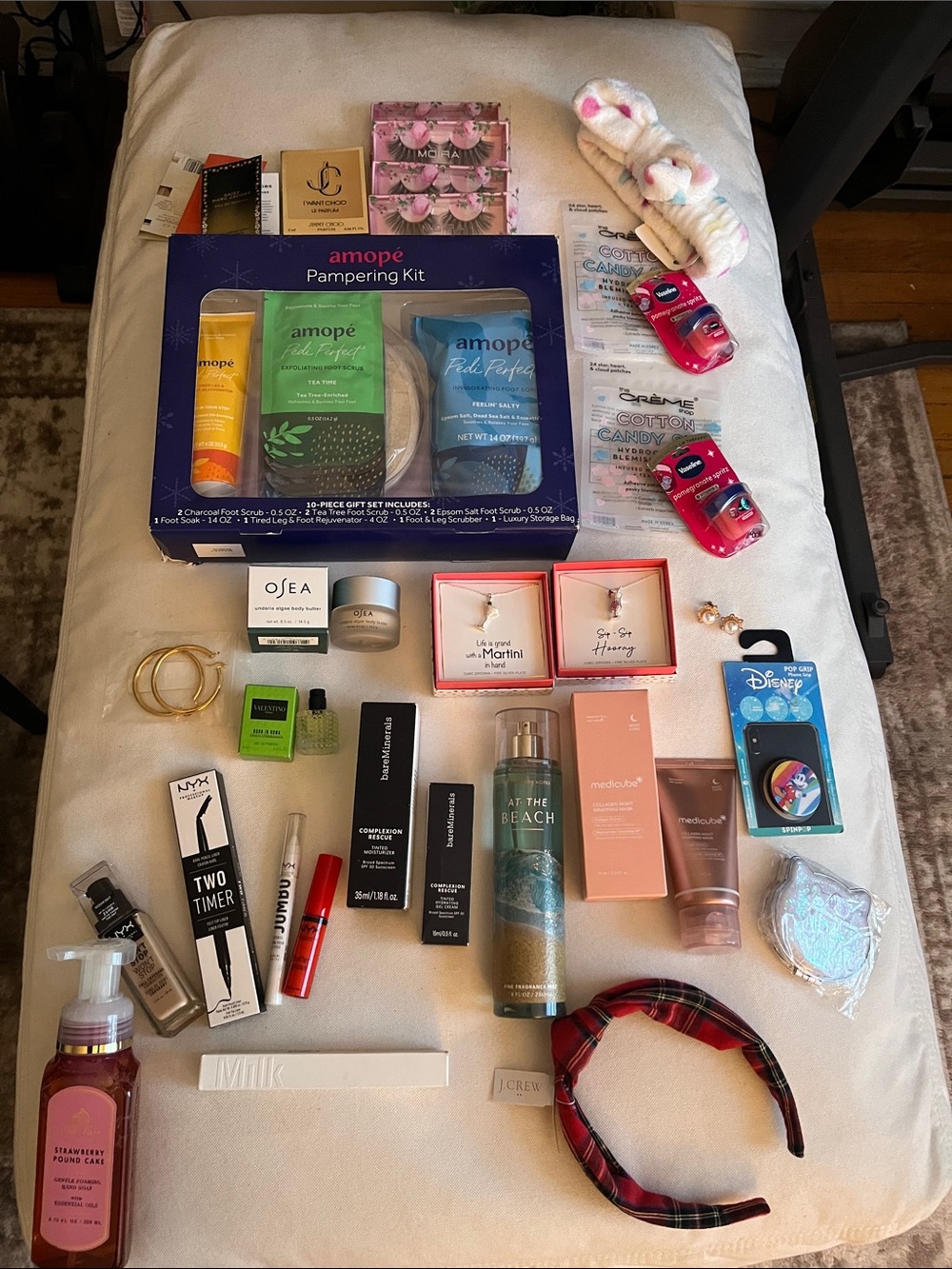RESELLERS BUNDLE all in Photo NWT